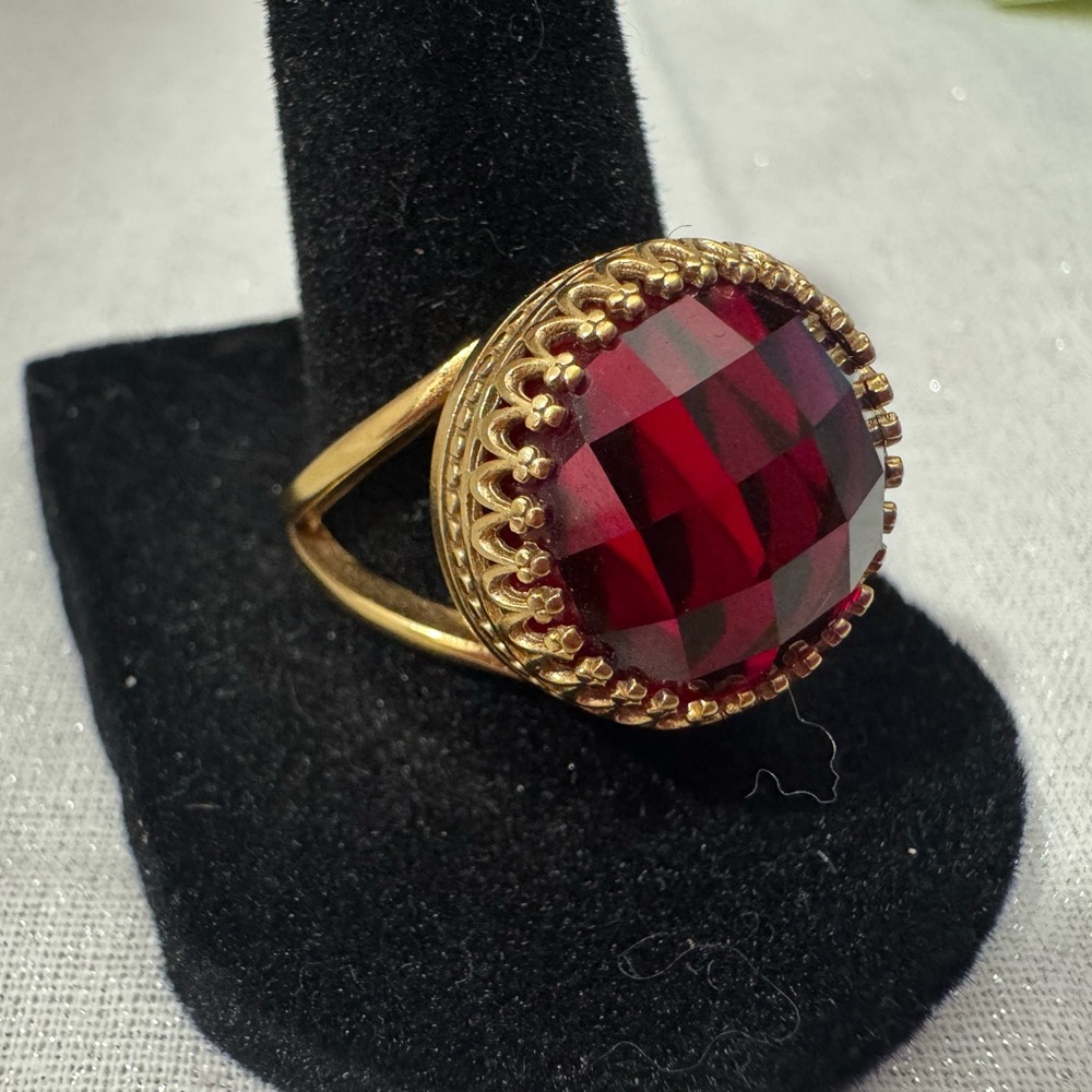 Size 8, 14k GF garnet ring